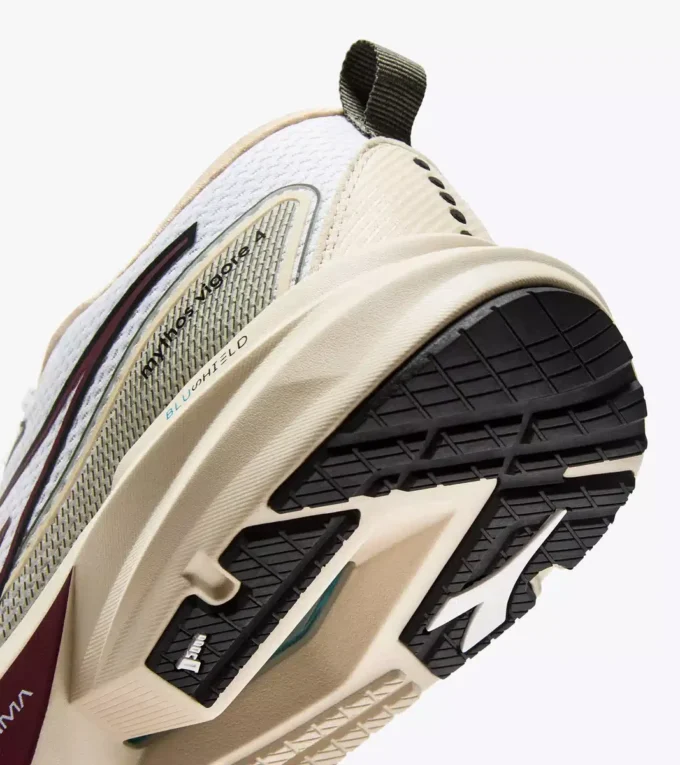 Mythos Blushield Vigore 4 Chaussure de course – Stabilité et protection Mythos Blushield Vigore 4 Chaussure de course – Stabilité et protection