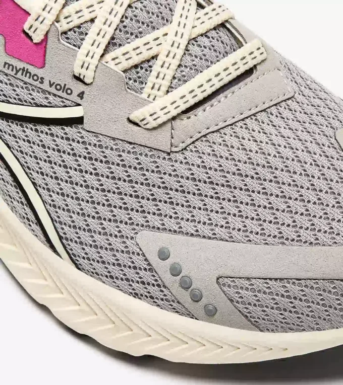 Mythos Blushield Volo 4 W 2030 Chaussure de course – Fabriquée à partir de matériaux à faible impact environnemental Mythos Blushield Volo 4 W 2030 Chaussure de course – Fabriquée à partir de matériaux à faible impact environnemental