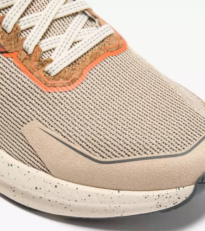 Mythos Blushield Volo 5 2030 Chaussure de course à faible impact environnemental – Stabilité et légèreté Mythos Blushield Volo 5 2030 Chaussure de course à faible impact environnemental – Stabilité et légèreté