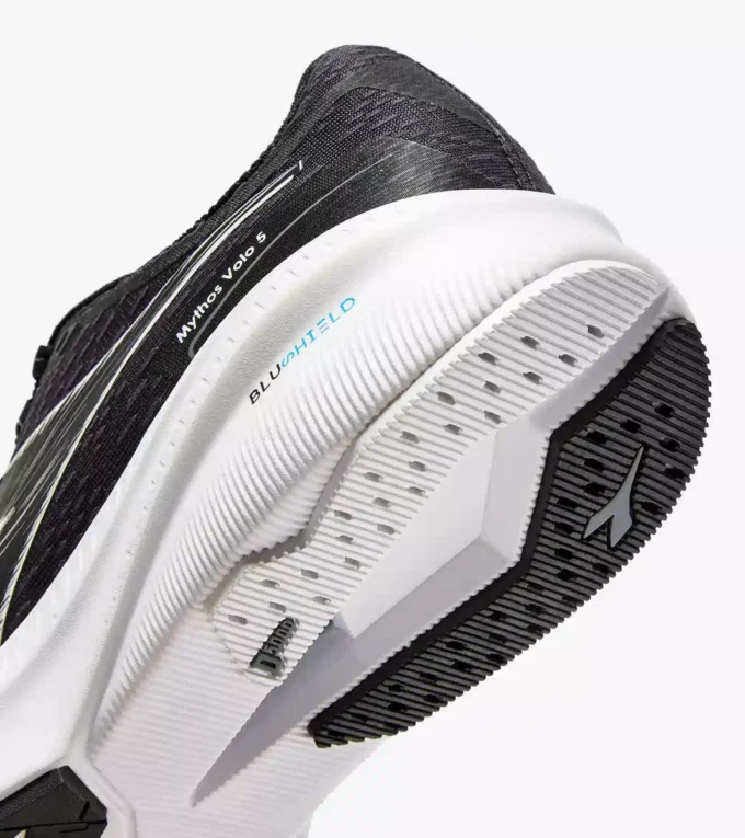 Mythos Blushield Volo 5 W Chaussure de course – Stabilité et légèreté Mythos Blushield Volo 5 W Chaussure de course – Stabilité et légèreté
