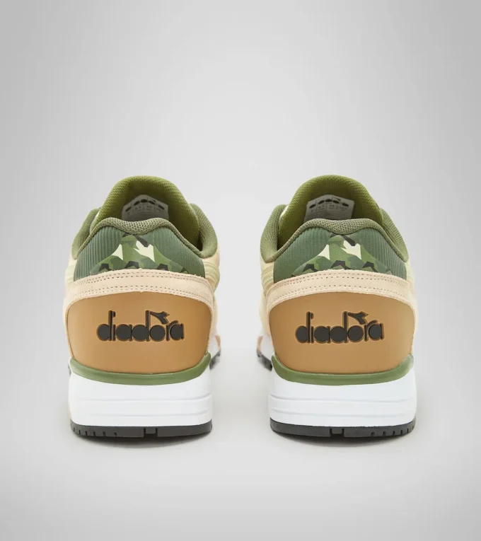 N9002 Chaussures de sport N9002 Chaussures de sport