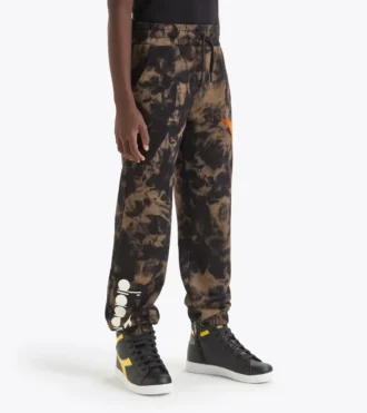 Pantalon de jogging JB. Pantalon de jogging inspiré du camouflage tie-dye – Garçon Pantalon de jogging JB. Pantalon de jogging inspiré du camouflage tie-dye – Garçon