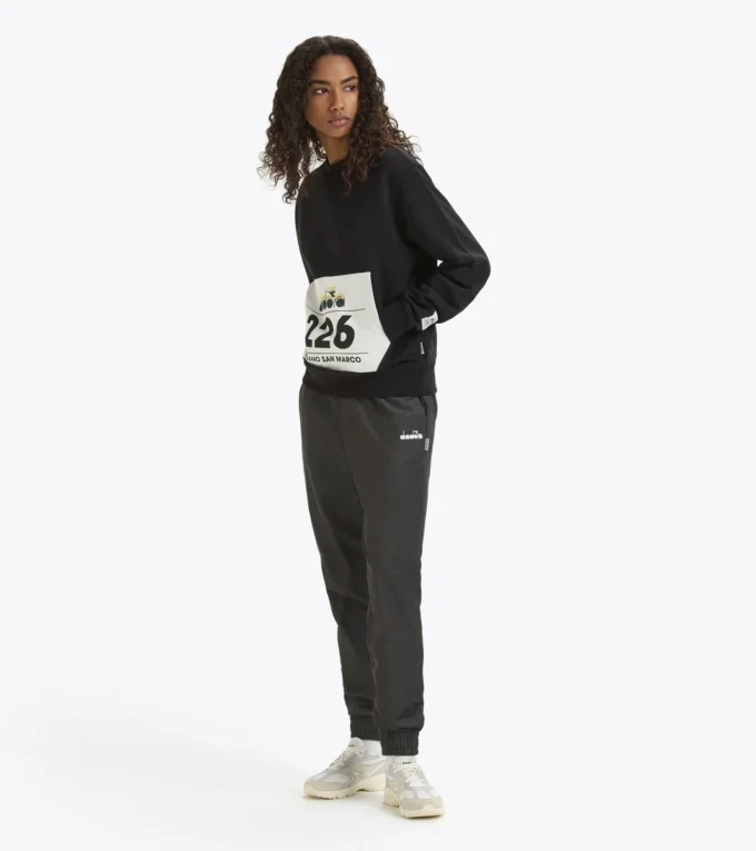 Sweat-shirt Crew G.D. 1984 (226) Sweat-shirt à col rond – Unisexe Sweat-shirt Crew G.D. 1984 (226) Sweat-shirt à col rond – Unisexe