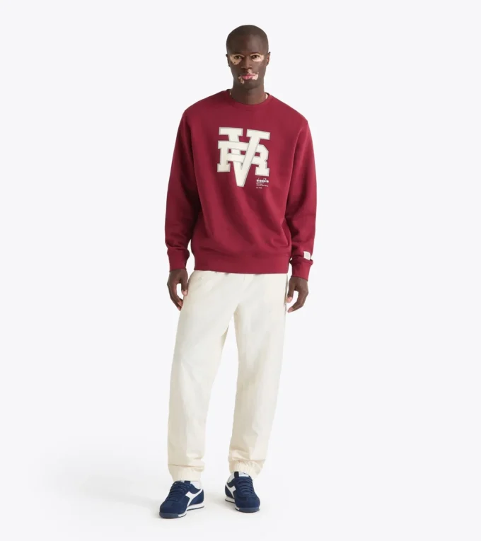 Sweat-shirt Crew Run Valley Sweat-shirt à col rond inspiré du style universitaire – Run Valley Sweat-shirt Crew Run Valley Sweat-shirt à col rond inspiré du style universitaire – Run Valley