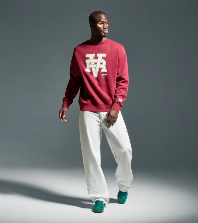 Sweat-shirt Crew Run Valley Sweat-shirt à col rond inspiré du style universitaire – Run Valley Sweat-shirt Crew Run Valley Sweat-shirt à col rond inspiré du style universitaire – Run Valley