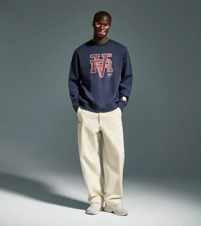 Sweat-shirt Crew Run Valley Sweat-shirt à col rond inspiré du style universitaire – Run Valley Sweat-shirt Crew Run Valley Sweat-shirt à col rond inspiré du style universitaire – Run Valley