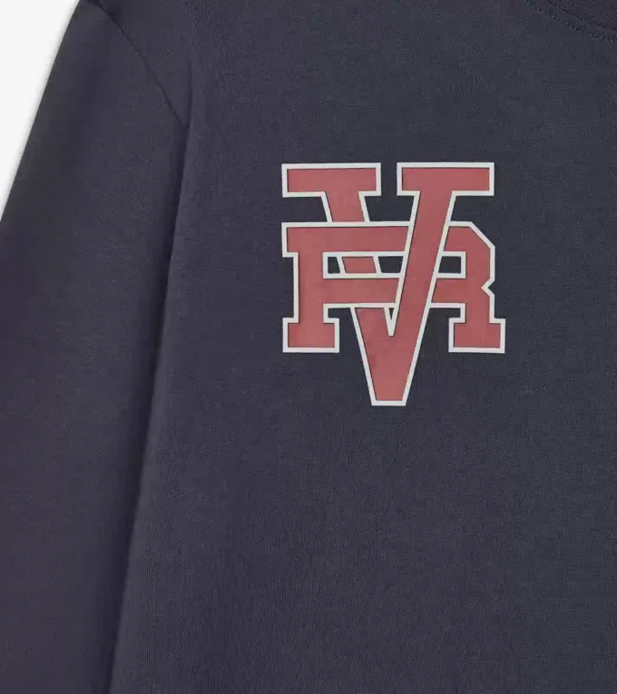 T-shirt Ls Run Valley T-shirt inspiré du style universitaire – Run Valley T-shirt Ls Run Valley T-shirt inspiré du style universitaire – Run Valley