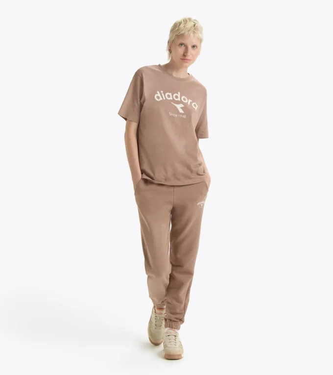 T-shirt Ss Athl. Logo T-shirt – Unisexe T-shirt Ss Athl. Logo T-shirt – Unisexe