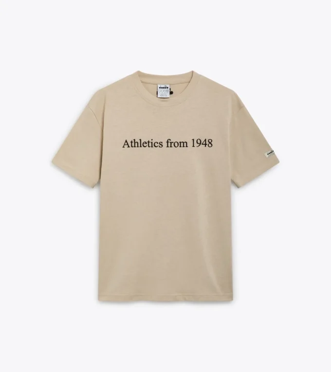 T-shirt Ss Legacy T-shirt 50 % coton recyclé – Fabriqué en Italie – Unisexe T-shirt Ss Legacy T-shirt 50 % coton recyclé – Fabriqué en Italie – Unisexe