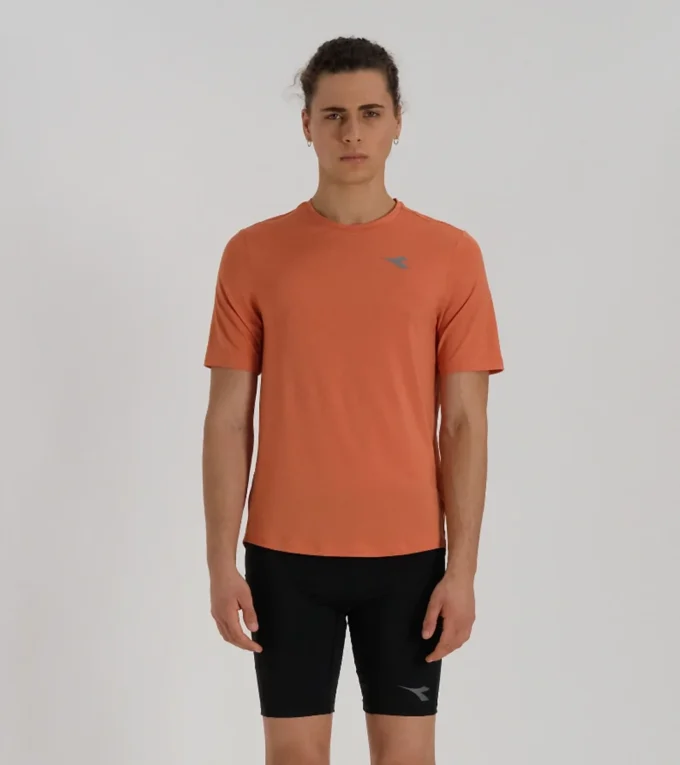 T-shirt Ss Tech Run Crew T-shirt de course haute performance T-shirt Ss Tech Run Crew T-shirt de course haute performance