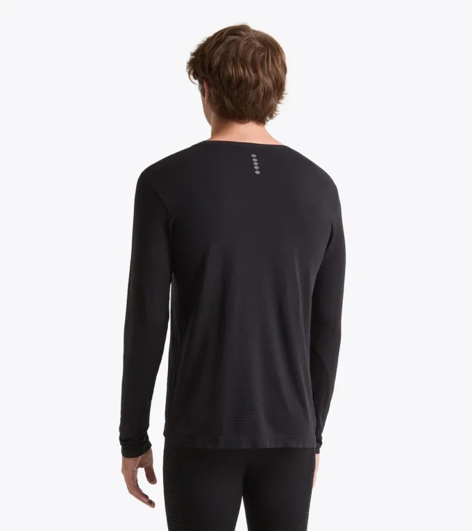 T-shirt Stratouno T-shirt technique à manches longues pour le contrôle de la température – Course à pied T-shirt Stratouno T-shirt technique à manches longues pour le contrôle de la température – Course à pied
