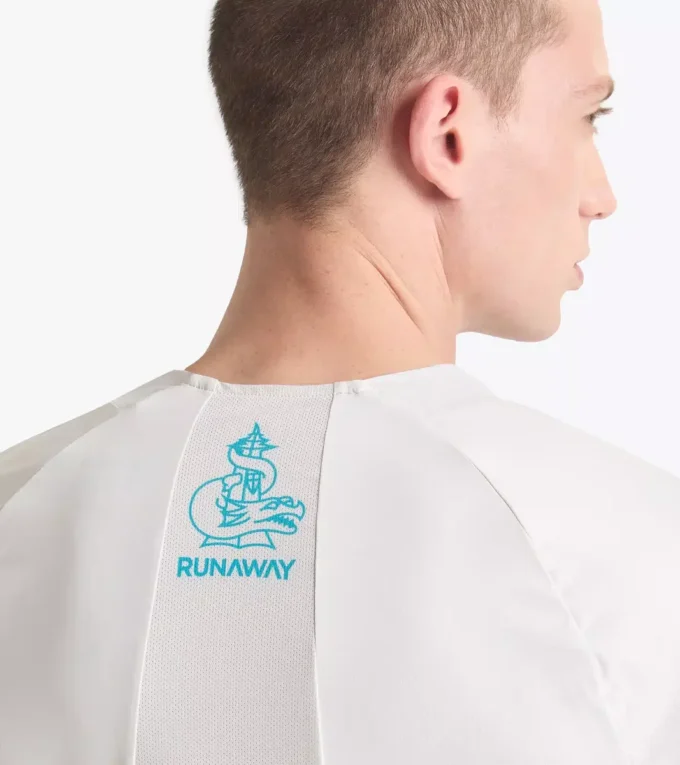 T-shirt Super Light Ss Runaway T-shirt de course Runaway – Tissu léger T-shirt Super Light Ss Runaway T-shirt de course Runaway – Tissu léger